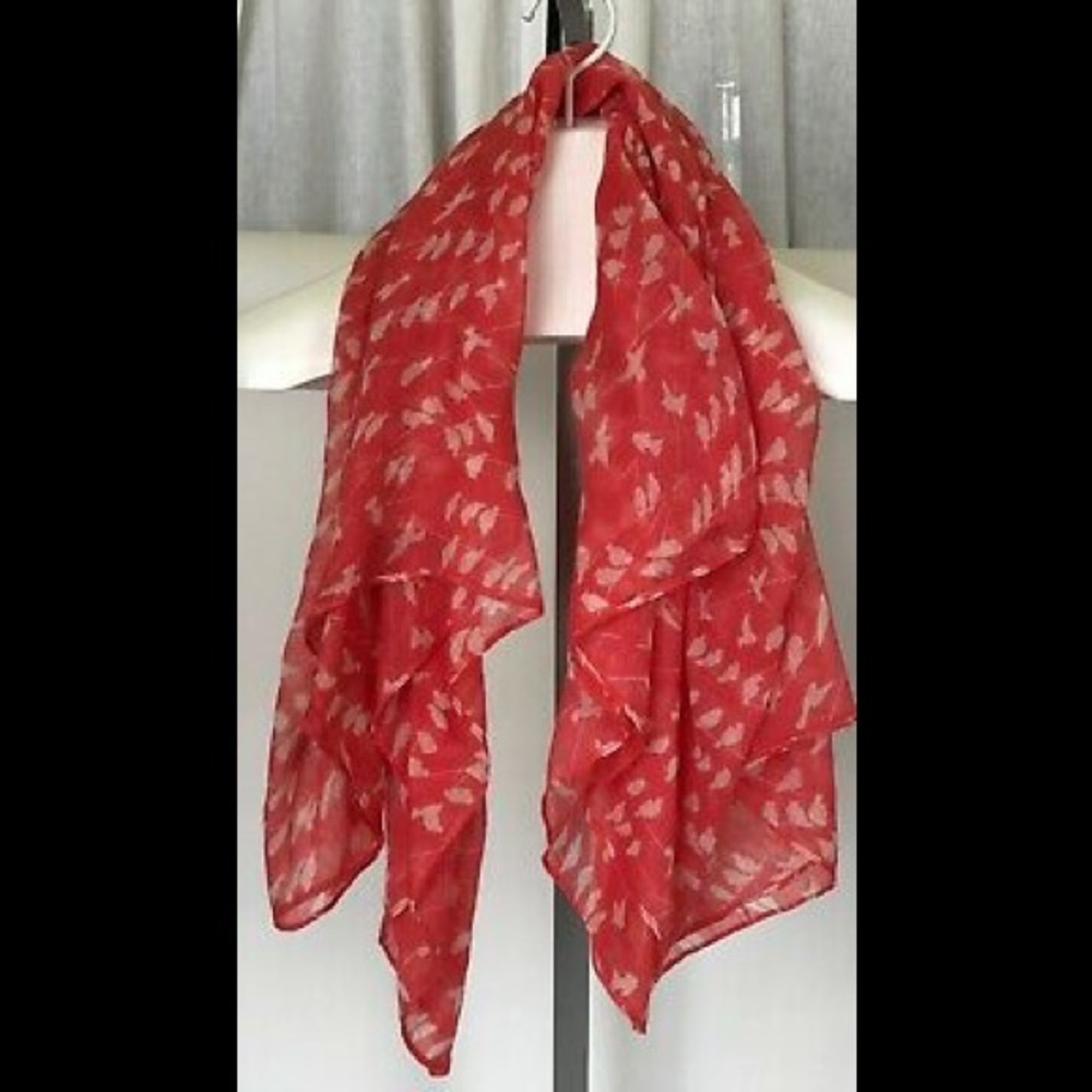 🔥Tickled Pink‎ Scarf Polyester Material With Birds